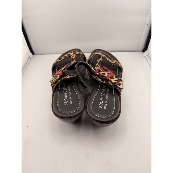 Donald J Pliner Italian leopard fur and ruby buckle Slides Camia Size 7 Sandals - Picture 2 of 6